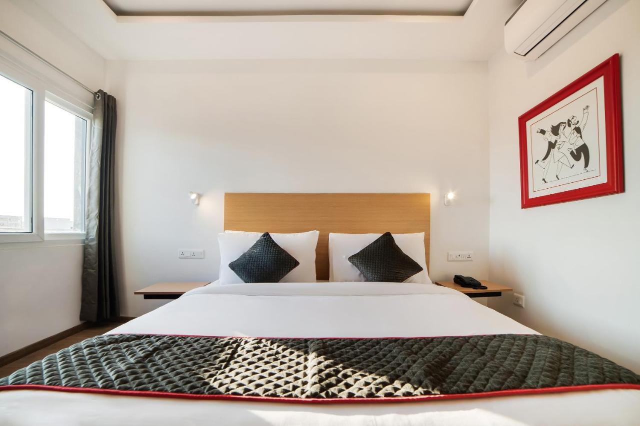 فندق Townhouse Ss Aero Prime شمس أباد المظهر الخارجي الصورة