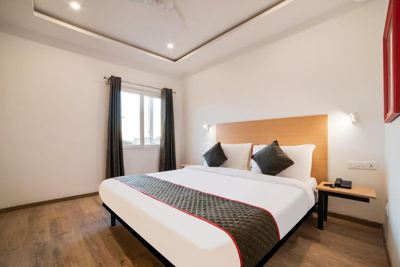 فندق Townhouse Ss Aero Prime شمس أباد المظهر الخارجي الصورة