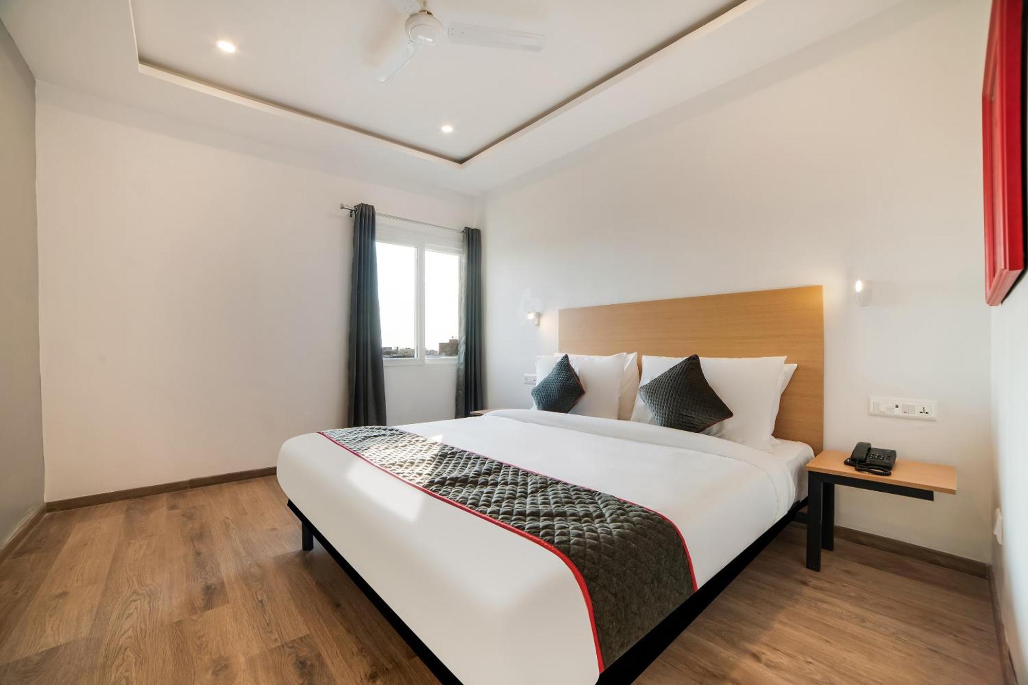 فندق Townhouse Ss Aero Prime شمس أباد المظهر الخارجي الصورة
