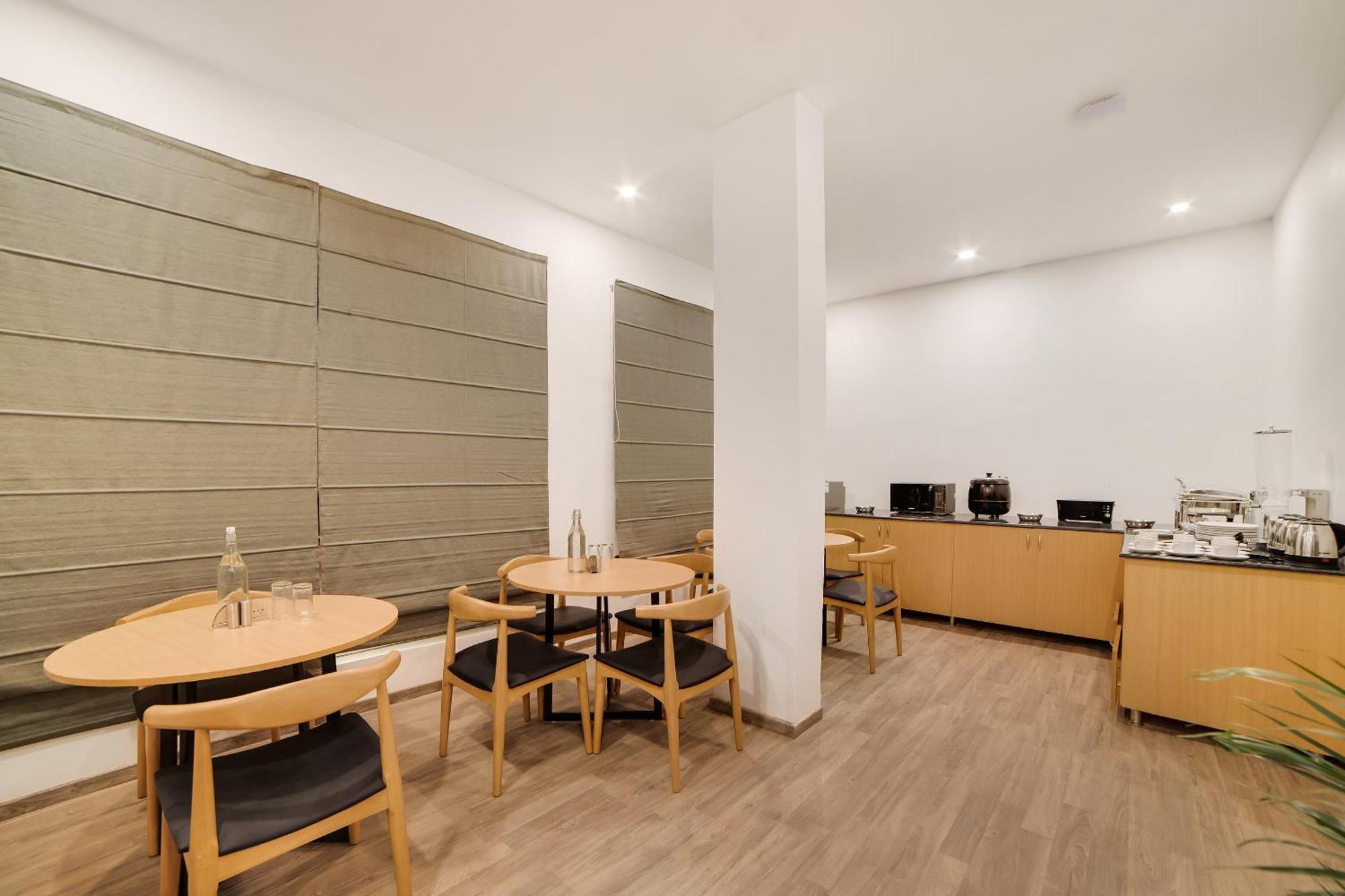 فندق Townhouse Ss Aero Prime شمس أباد المظهر الخارجي الصورة