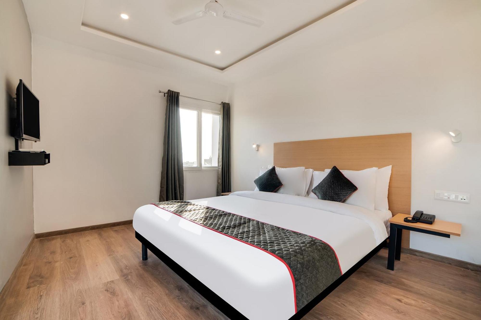 فندق Townhouse Ss Aero Prime شمس أباد المظهر الخارجي الصورة