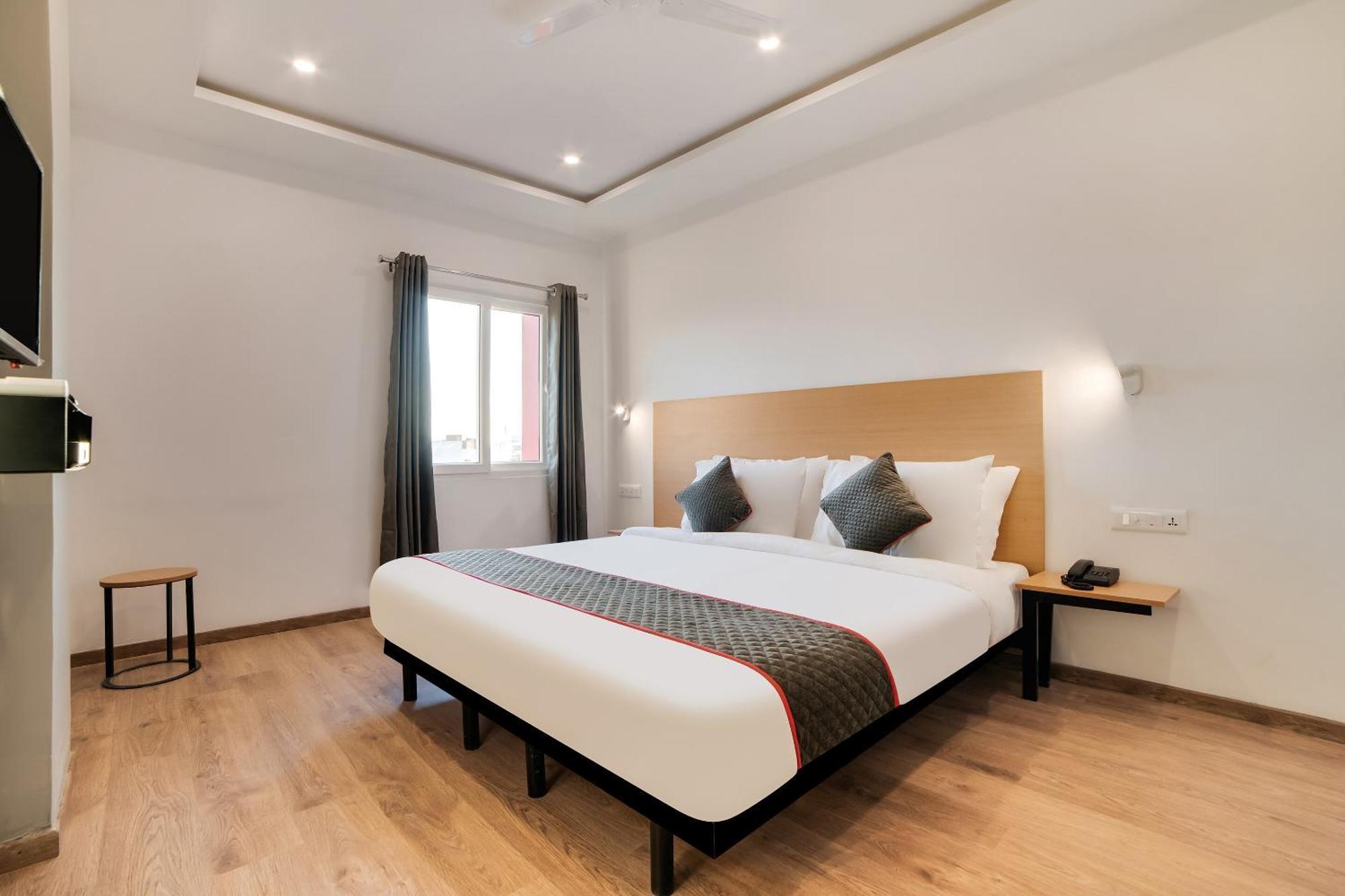 فندق Townhouse Ss Aero Prime شمس أباد المظهر الخارجي الصورة